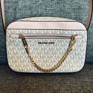 Michael Kors Jet Set Pink Cream Gold Chain Crossbody Purse Bag